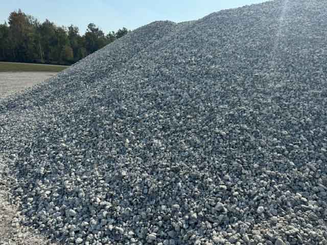 Keyterra Gypsum comes fine or course